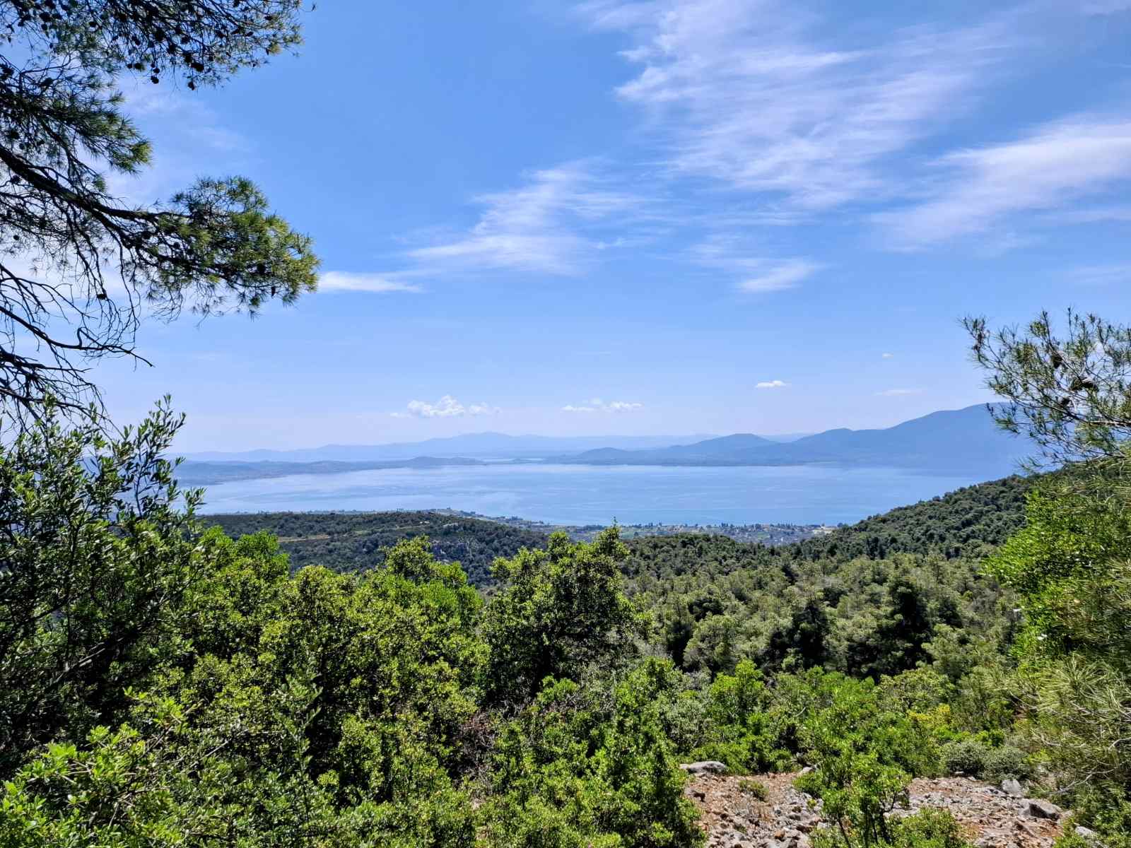 ΜΟΝΟΠΑΤΙ ΤΗΣ ΗΡΩΣ